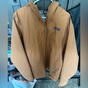 Men’s Patagonia shell